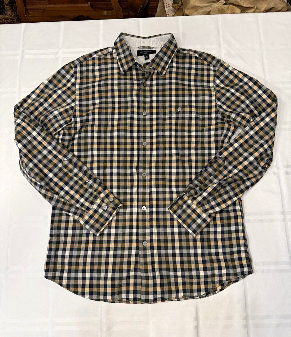 Banana Republic Standard Fit Plaid Long Sleeve Shirt Men's Size Medium Olive